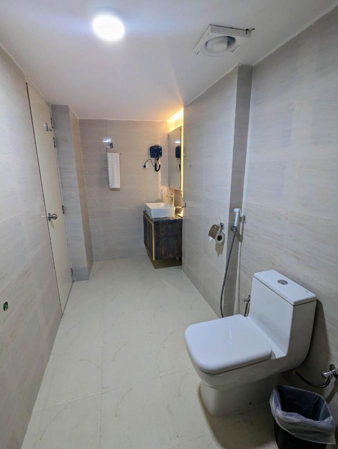 Hotel Royal Bengal Dhaka Extérieur photo
